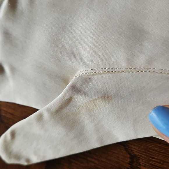 Vintage Cream Nylon 14-Inch Ladies Gloves, Size 6.5 - Picture 13 of 16